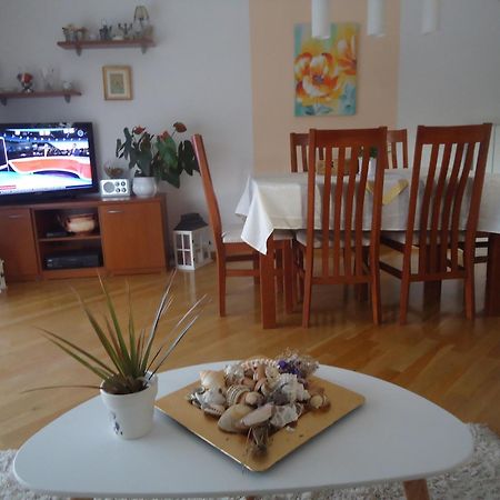 M. De Dominisa 5 Apartman Rab Town Kültér fotó