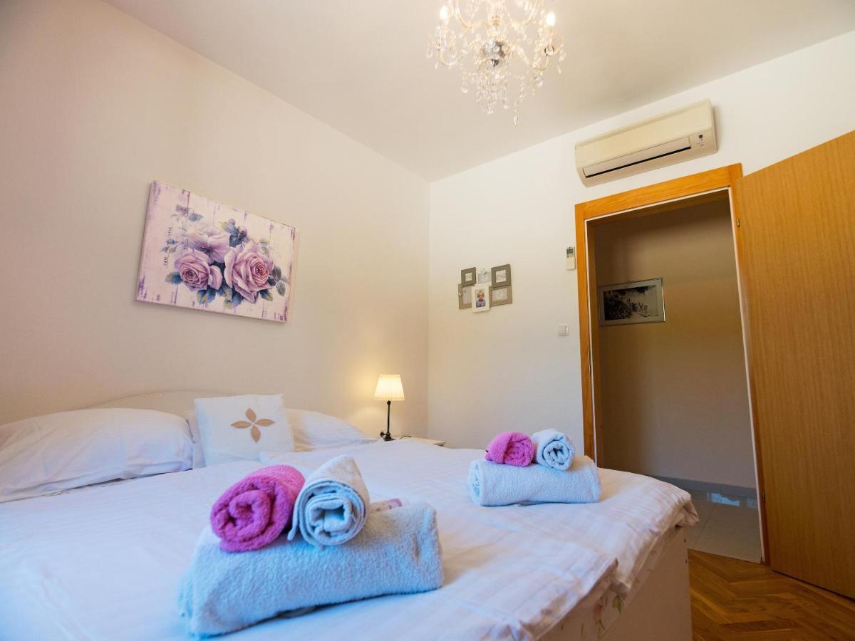 M. De Dominisa 5 Apartman Rab Town Kültér fotó
